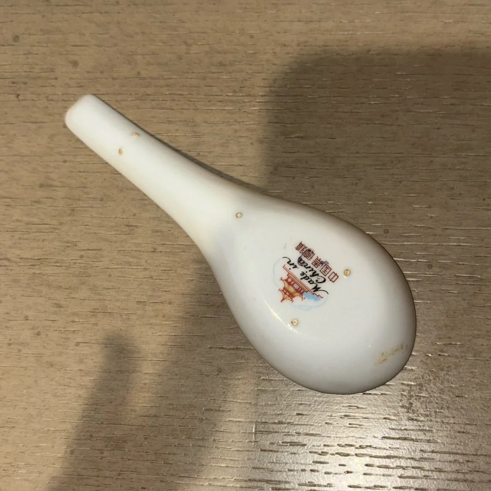 Beautiful Porcelain Floral Blue & White Chinese Spoon for Soup Antique Vintage